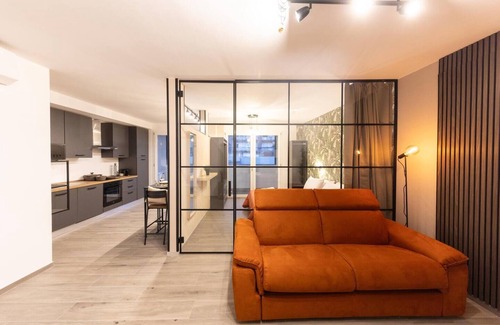 Quartiere XXIII Alessandrino Apartment | Urban Chic 2 Luxury Suite Apartments