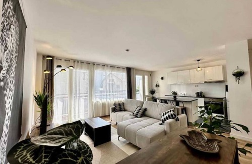 Annemasse Apartment | Urban chic