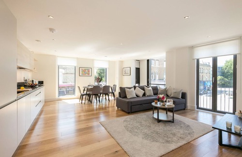 Golborne Apartment | Urban Chic - Portobello