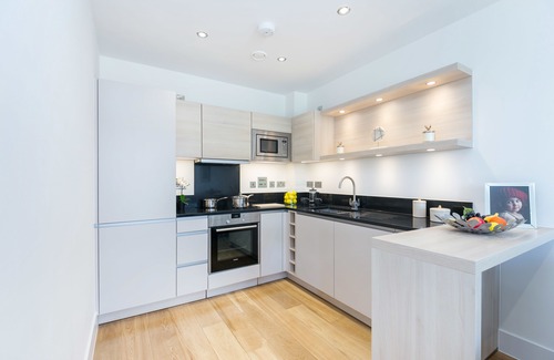 Golborne Apartment | Urban Chic - Portobello