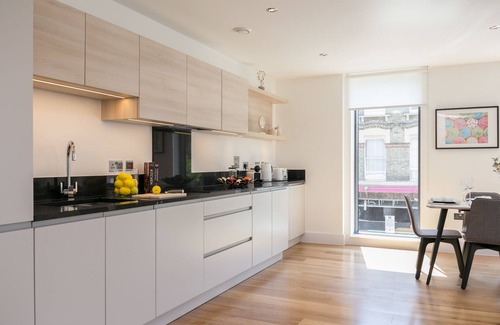 Golborne Apartment | Urban Chic - Portobello