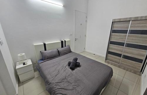 Bandar Puteri Puchong Apartment | Urban cityscape