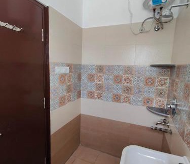 Kuvempu Nagara House | Urban comfort- Home stay