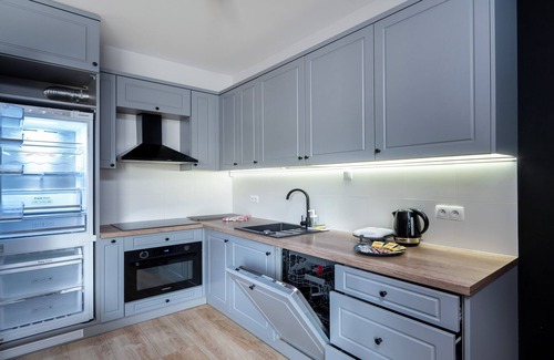 Lodz Apartment | Urban Elegance Bliss Apartment