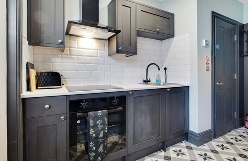 Hartlepool Apartment | Urban Elegance: Luxe 1-Bed Haven in Hartlepool