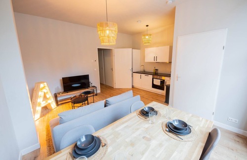 Stadsdriehoek Apartment | Urban Escape 2BDR Apartment BS3