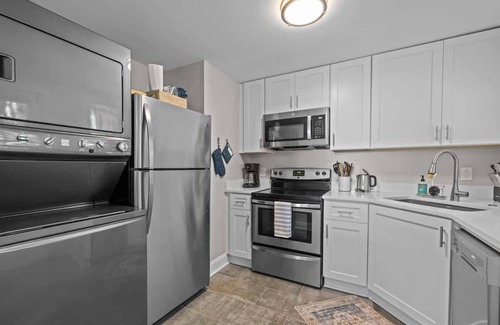 Southwest Raleigh House | Urban Escape | Near Downtown