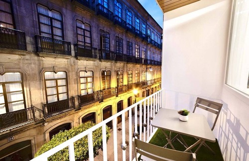 Lugo Apartment | Urban Essences by Lugo Collection
