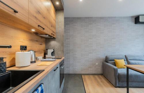 Veliko Tarnovo Apartment | Urban Five #2 - Stylish One-bedroom apartments with Kitchen & Parking