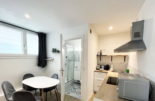 Amerique Apartment | Urban Flat 184 - Charming 1 BDR Flat in Paris