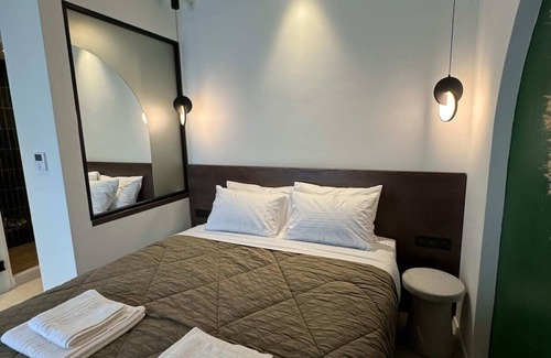 Naousa Apartment | Urban Gem in the Heart of Naoussa, A Stylish Escape
