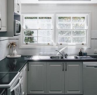 Newtown House | Urban Getaway Queenslander