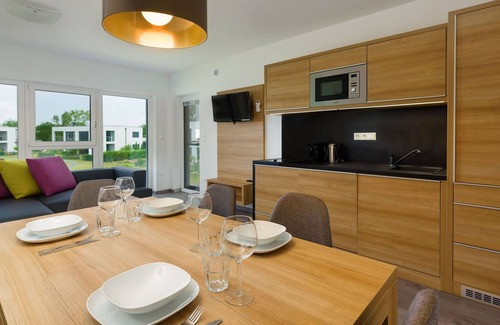 Zsira House | Urban Holiday Home in Lutzmannsburg with Pool
