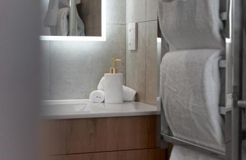 Saint Albans Apartment | Urban Locale