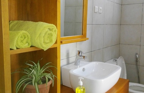 Bujumbura Cabin | Urban Lodge