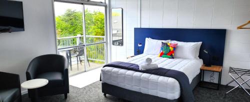 Rotorua Hotel | Urban Lounge Sleepery, SureStay Collection by BW