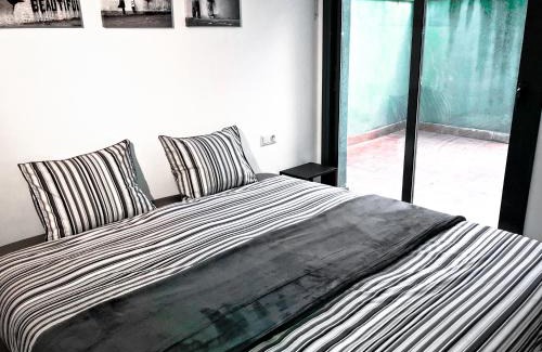Vic - Remei Apartment | Urban Manesa city center apartment with private patio