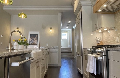 Columbia Apartment | Urban Oasis-Downtown Columbia-Newly Renovated