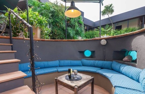 Greater Johannesburg Metropolitan Area Villa | Urban oasis for African adventurers