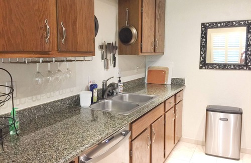 Emeryville Condo | Urban Oasis in Emeryville