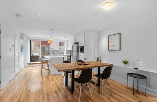 Downtown Montreal Condo | Urban Oasis in the heart of Downtown Montreal