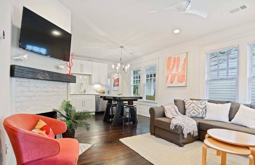 Cabbagetown House | Urban Oasis | Located in Hip ATL Neighborhood