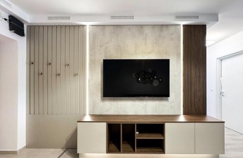 Sector 3 Apartment | URBAN OASIS Pallady