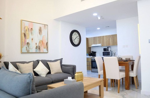 Masdar City Apartment | Urban Oasis Retreat - 2BR duplex in Masdar City