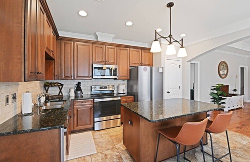 Mount Meigs House | Urban Oasis