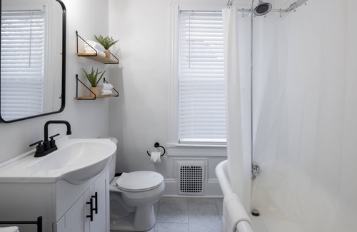 Hamilton House | Urban Quarter I - Miami University I Spooky Nook Sports