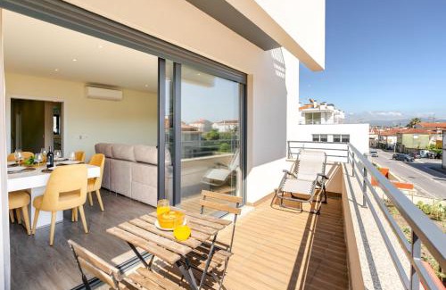 Viana do Castelo House | Urban Reflections by Portugal Active