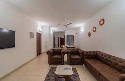 White Town Villa | Urban Residency
