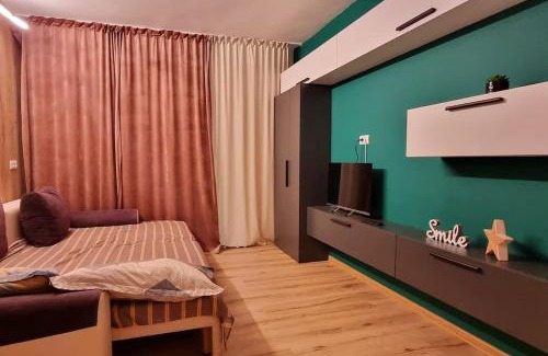 Barlad Apartment | Urban Retreat Barlad