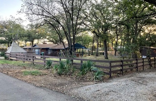 Denton House | Urban Retreat in Denton, Texas!
