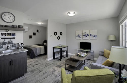 Aztec Apartment | Urban Retreat