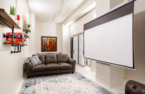 Downtown Knoxville House | Urban Retreat