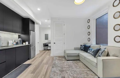 Clinton Hill Apartment | Urban Sanctuary Clinton Hill!