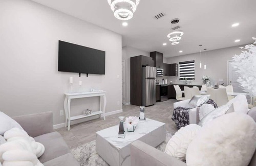 Pharr Apartment | Urban Serenity: Where Elegance Meets Tranquility