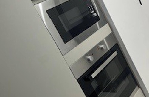 Selhurst Apartment | Urban, Sleeps 6 Private Garden-Family Pet Friendly