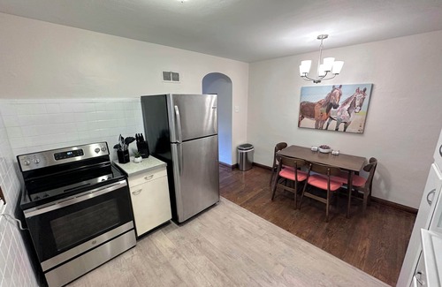 St. Louis Apartment | Urban South City Retreat by StayLage