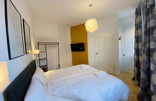 Ottensen Apartment | URBAN STAY Hamburg - Apartments "BACKBORD" & "STEUERBORD mit Sauna"