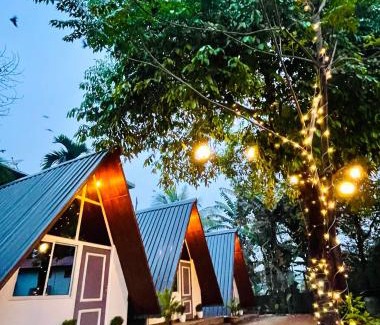 Gauhati House | Urban Villa