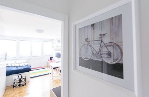 Bezigrad District Apartment | ★★★Urban Zen Haven | Free parking+Bikes+Coffee★★★
