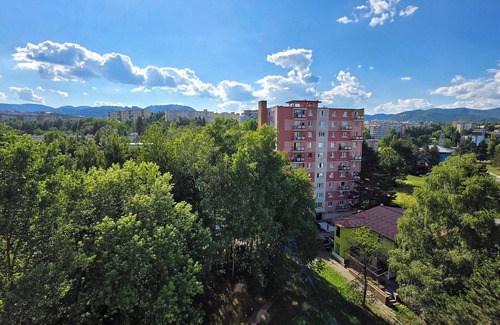 Radvan Apartment | Urban Zen Stay - Comfort & cozy 2bedr. apartment in the Heart of Banská Bystrica