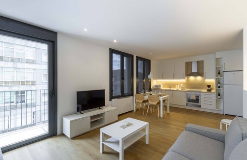 Ourense Hotel | Urbanfive 1A Ourense center 3 rooms with terrace