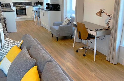 Yeovil Apartment | Urbanside Penthouse