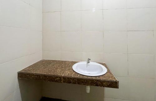 Marusu Hotel | Urbanview Hotel Transit Near Bandara Sultan Hasanuddin