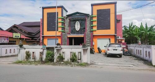 Sintang Hotel | Urbanview Hotel Bagoes Sintang by RedDoorz