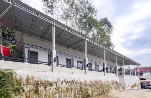 Kalimantan House | Urbanview Syariah Nawasena Guest House IKN