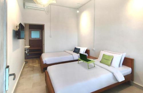 Tretes Hotel | Urbanview Wisma Nirwana Tretes by RedDoorz
